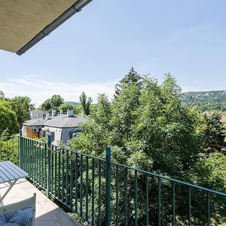 Lägenhet Earthy Elegance *